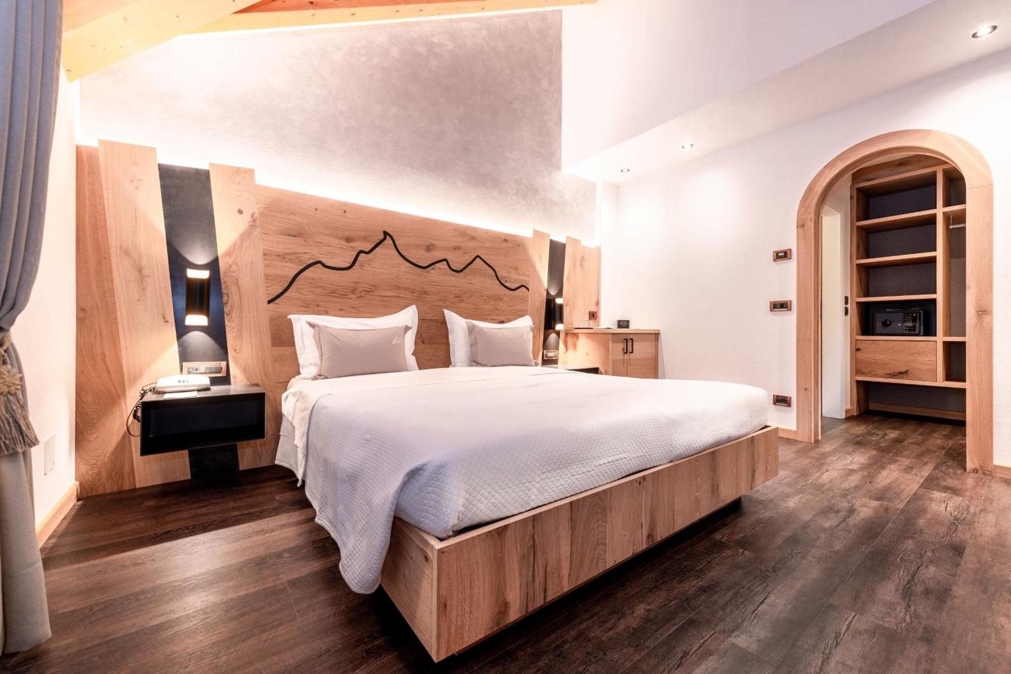 Rene Dolomites Boutique Hotel Поцца-ди-Фасса Экстерьер фото